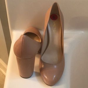 Nine West nude pumps 6